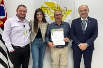 Prefeitura de Fartura cumpre agenda no DER em busca de recapeamento de vicinal.