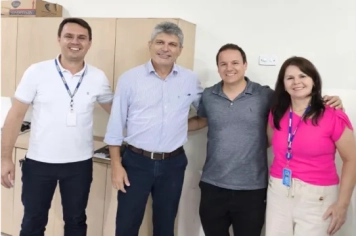 Secretário de Indústria e Comércio de Piraju visita Fartura.