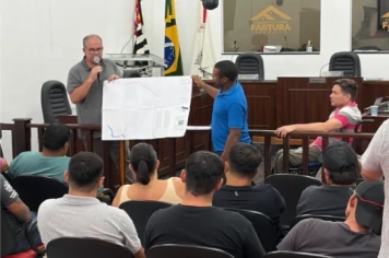 Prefeitura promove reunião para fortalecer o Distrito de Serviços.