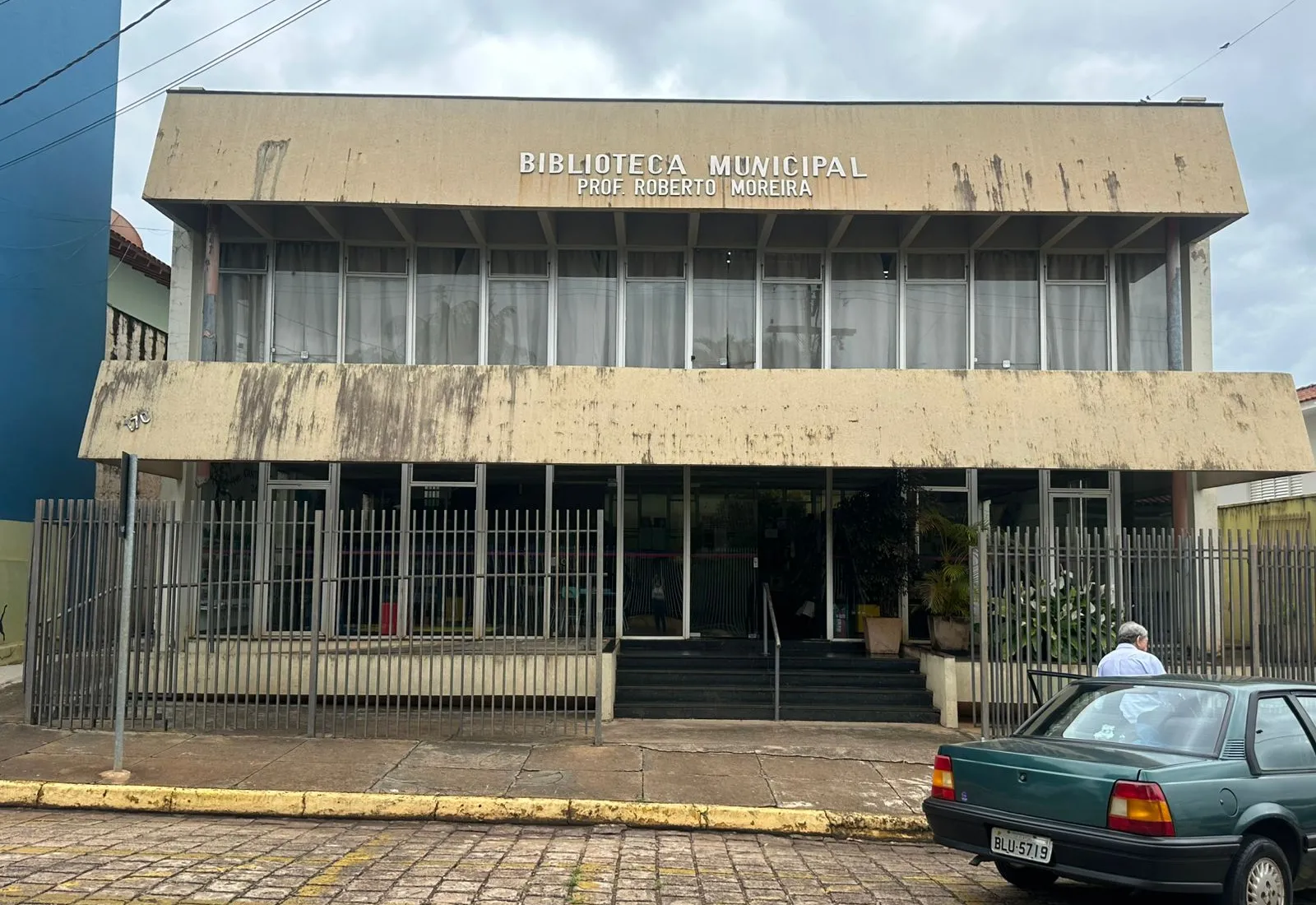 Aberto Processo Licitatório para a Tão Esperada Reforma da Biblioteca Municipal