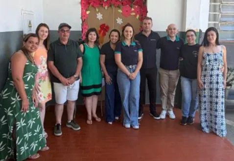 Projeto Financinhas encerra atividades com almoço para crianças e famílias.